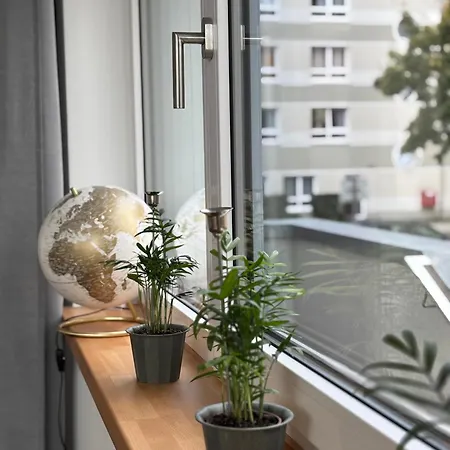 Neu In Stilvolles Mit Balkon, Kueche & Parkplatz 公寓 德累斯顿