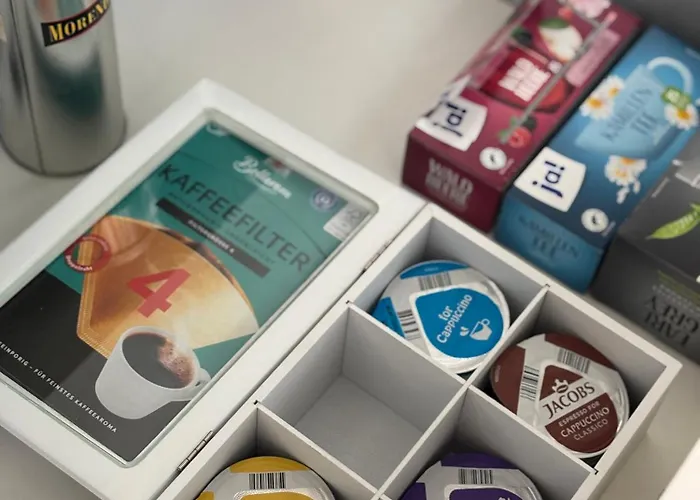 Neu In Stilvolles Mit Balkon, Kueche & Parkplatz Appartement Dresden